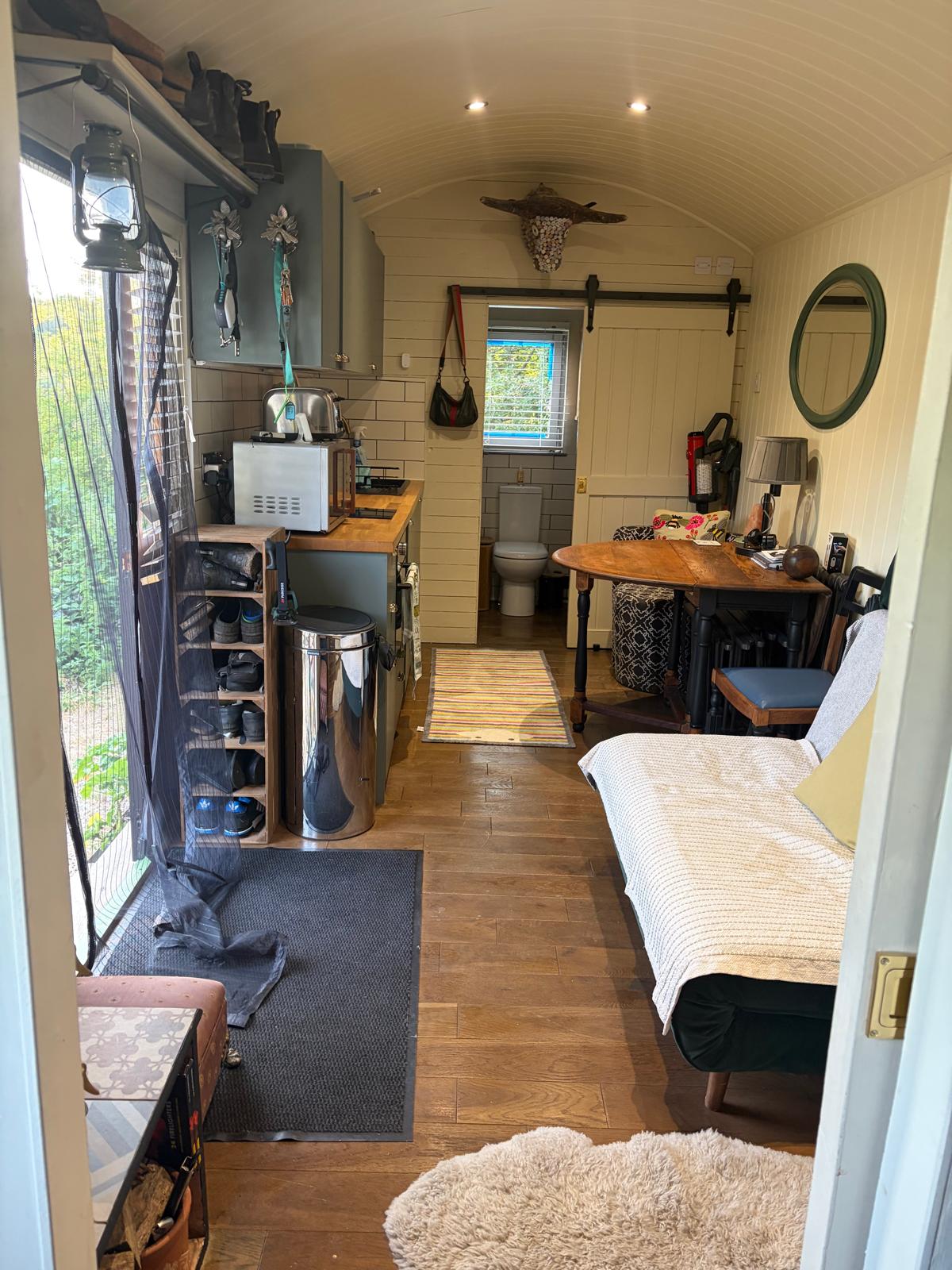 Large hut living space